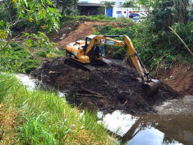 Ao ambiental preventiva de drenagem do Paquequer - Foto: AsCom PMT
